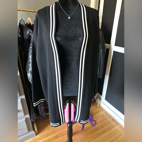 DKNY Sweater Cardigan - Picture 2 of 6